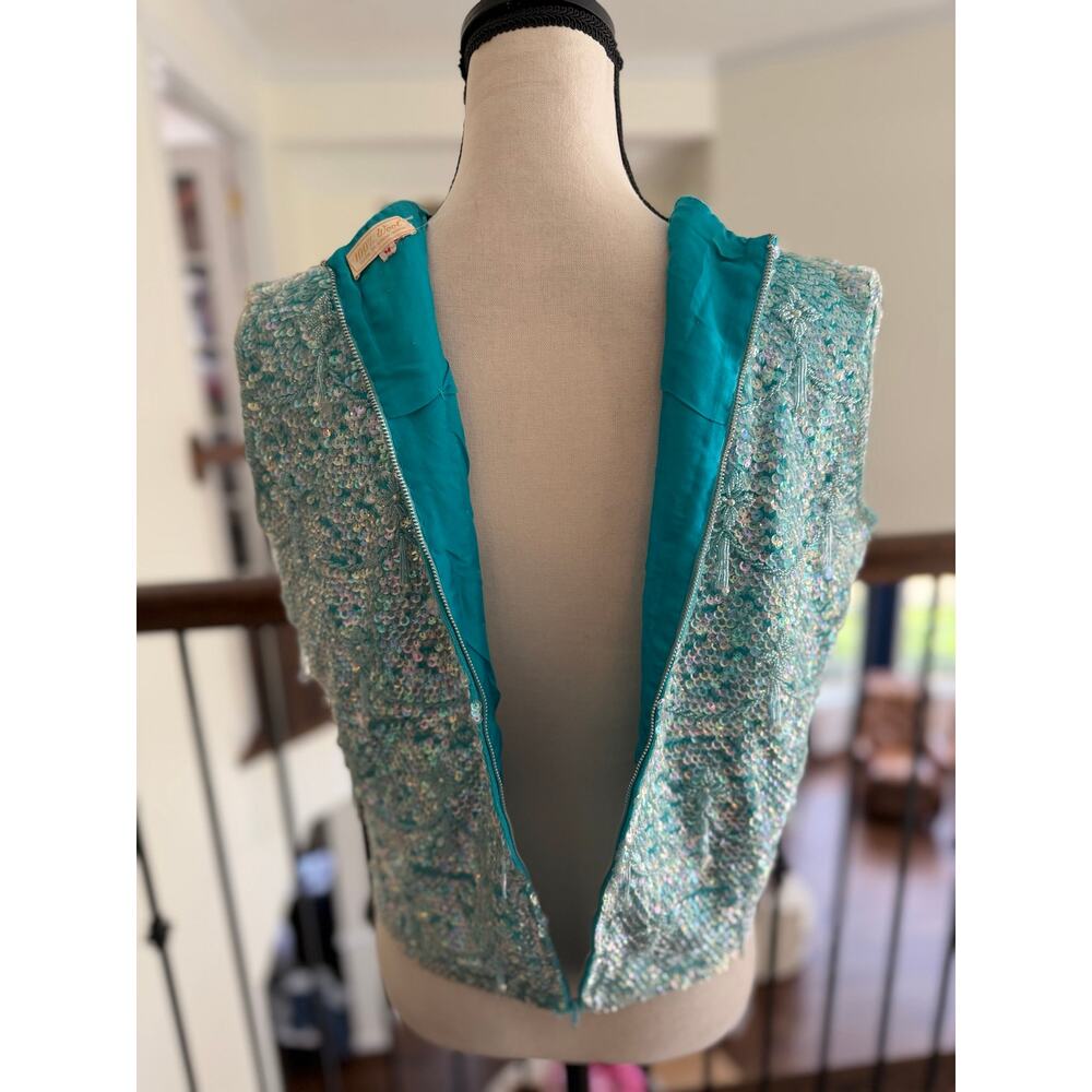 Vintage 60s Aqua Blue Wool Beaded Scallop Floral Dangle Sleeveless Shell Tank - Picture 5 of 7